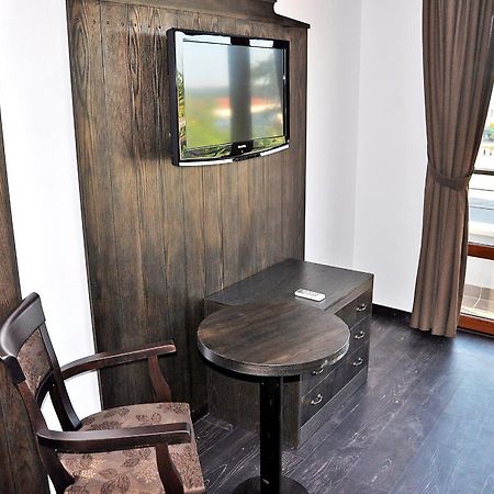 Kaleto Hotel Lom Luaran gambar